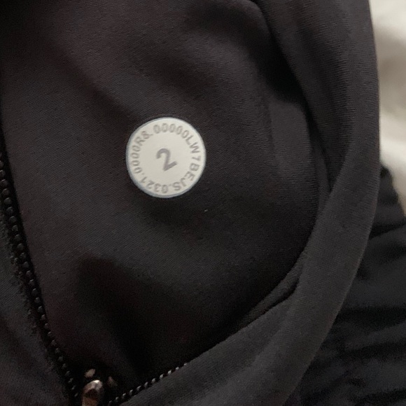 Lululemon Track That High-Rise Short 3” - Picture 5 of 5